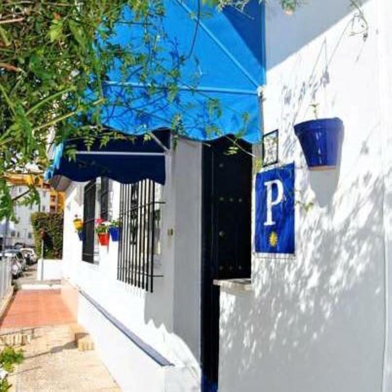 Hostal Puerto De Santa Maria Эль-Пуэрто-де-Санта-Мария Экстерьер фото